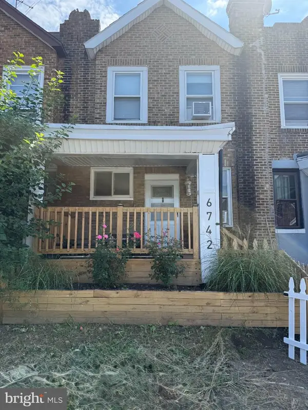 6742 Dicks Ave, PHILADELPHIA, PA 19142