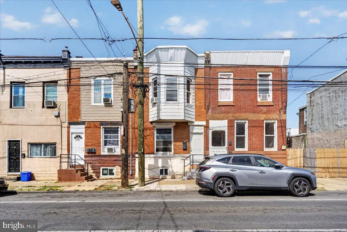 3104 Emerald St, Philadelphia, PA 19134 - #1