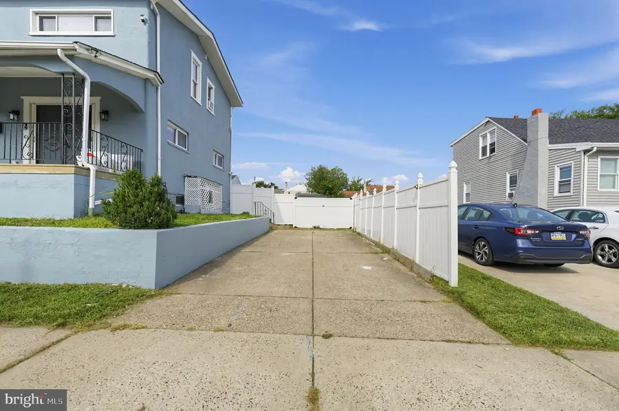 3605 Glenn St, Philadelphia, PA 19114 - #3