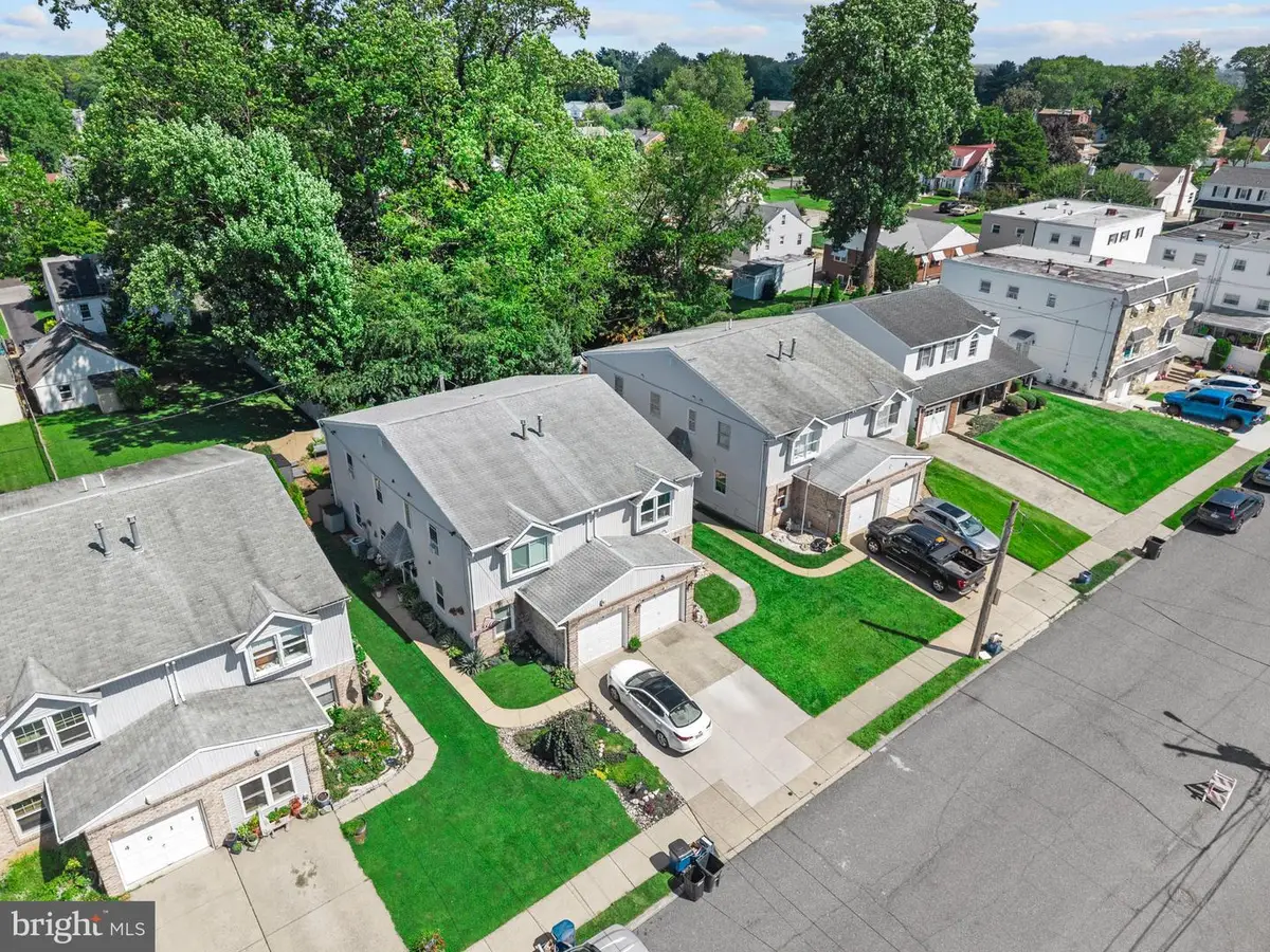 4617 Pearson Ave, Philadelphia, PA 19114 - #1
