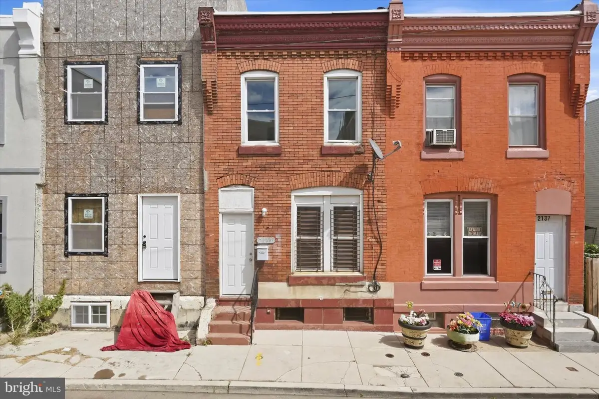 2135 E Birch St, Philadelphia, PA 19134 - #1