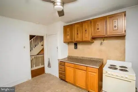 6148 W Oxford St, Philadelphia, PA 19151 - #3