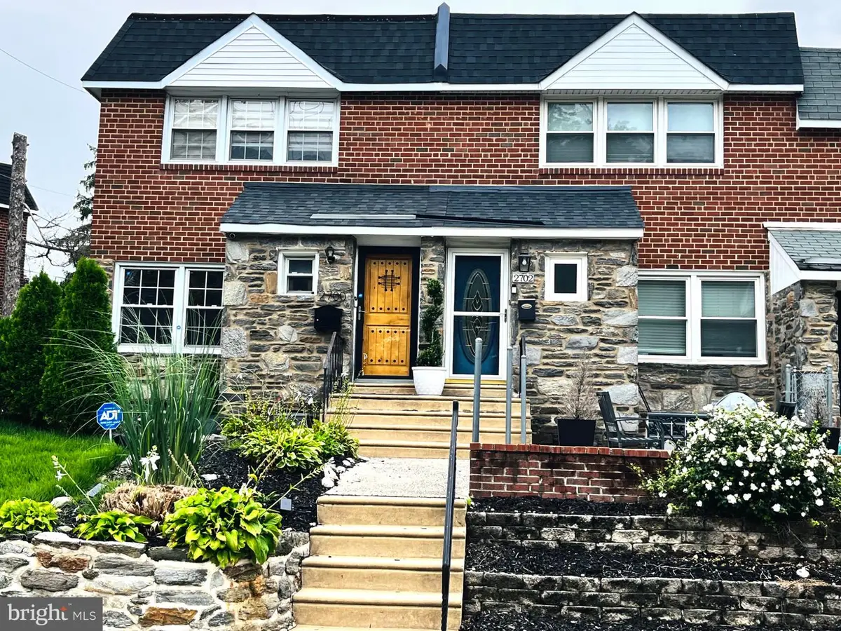 2702 E Country Club Rd, Philadelphia, PA 19131 - #1