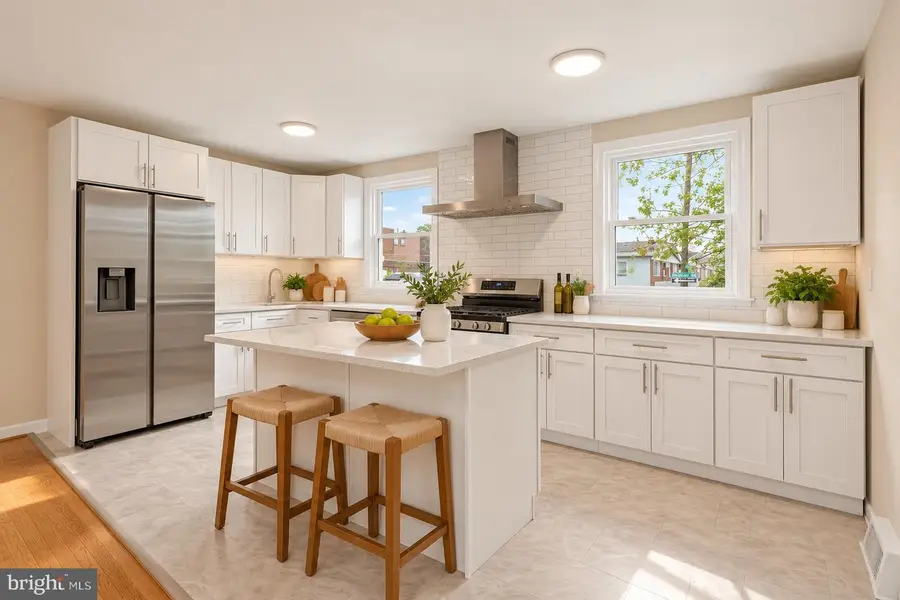 10200 Jeanes St, Philadelphia, PA 19116 - #2