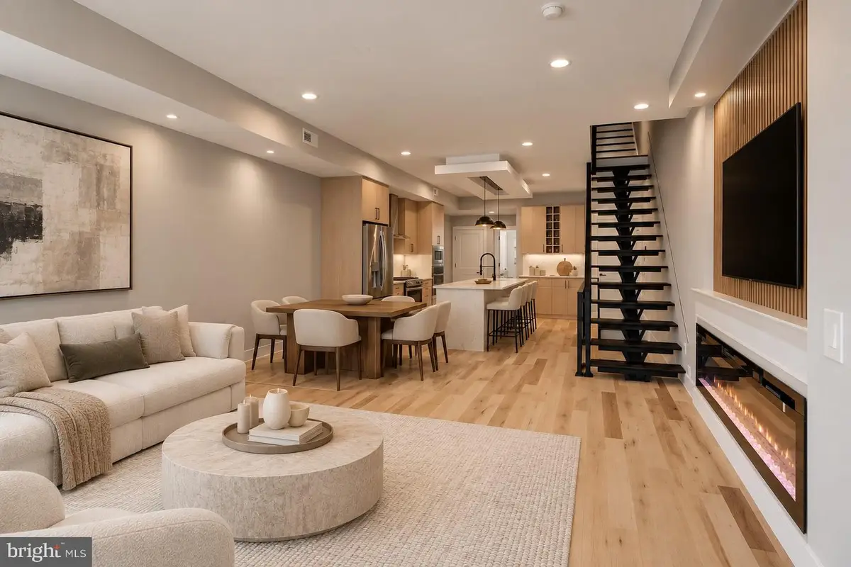 298a Delmar St, Philadelphia, PA 19128 - #1