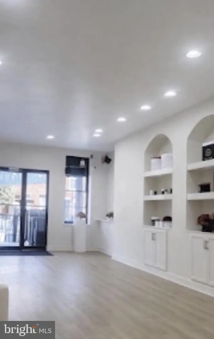 2334 E York St, Philadelphia, PA 19125 - #3