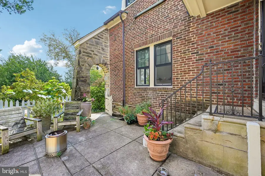 407 Wadsworth Ave, Philadelphia, PA 19119 - #2