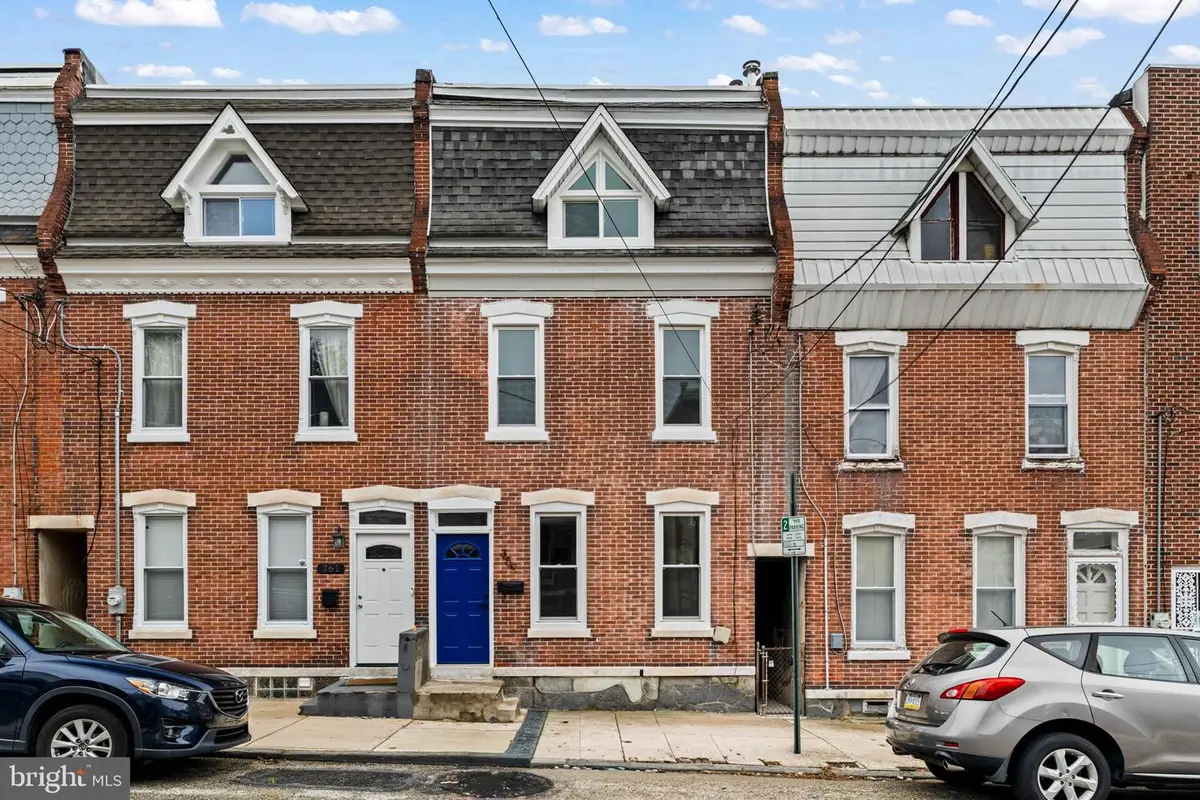 359 Conarroe St, Philadelphia, PA 19128 - #1