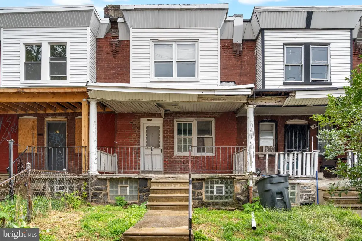 4729 Salem St, Philadelphia, PA 19124 - #1