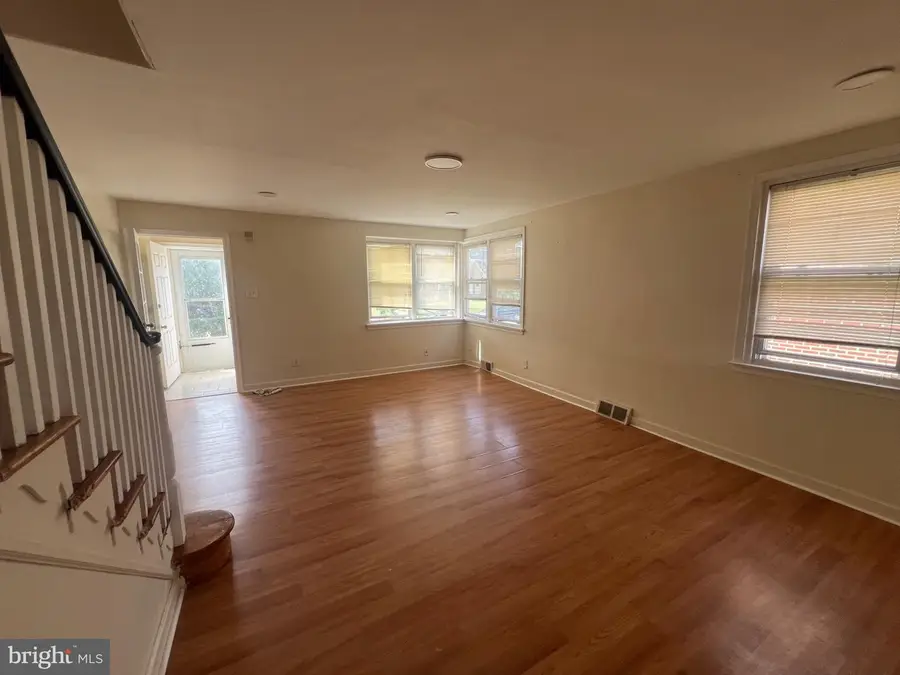 1109 Kerper St, Philadelphia, PA 19111 - #3