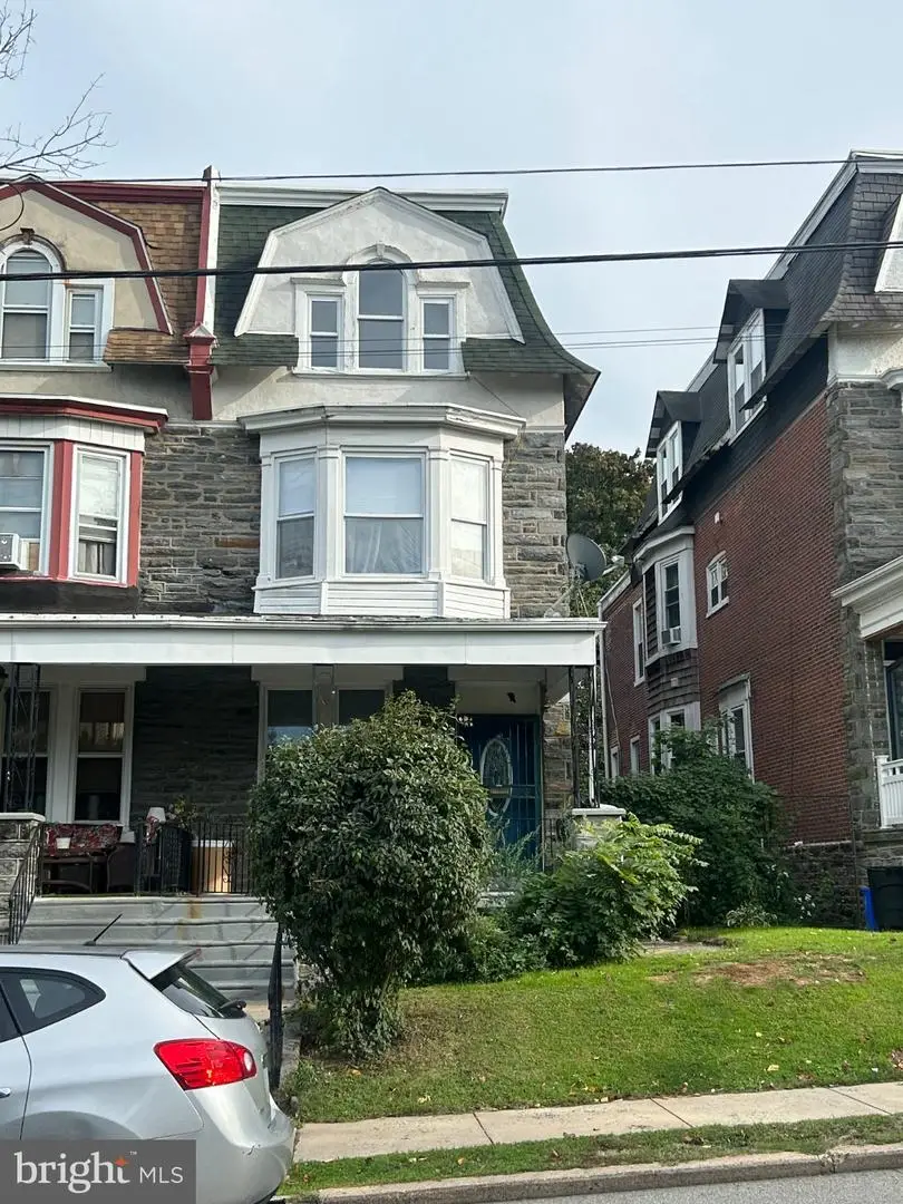 34 E Mount Pleasant Ave, Philadelphia, PA 19119 - #1
