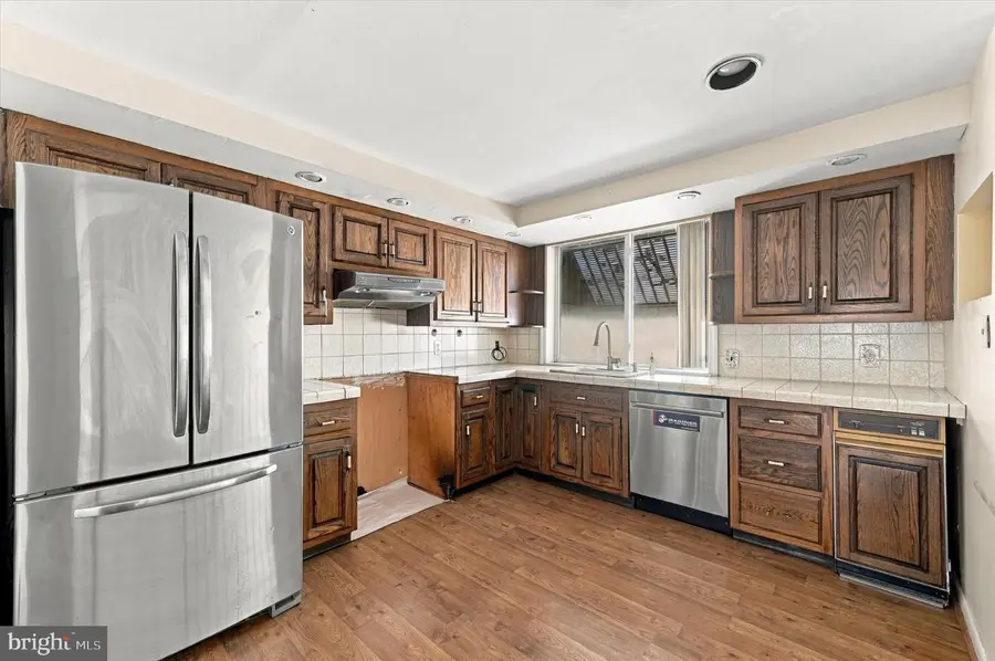 2028 S 29th St, Philadelphia, PA 19145 - #3