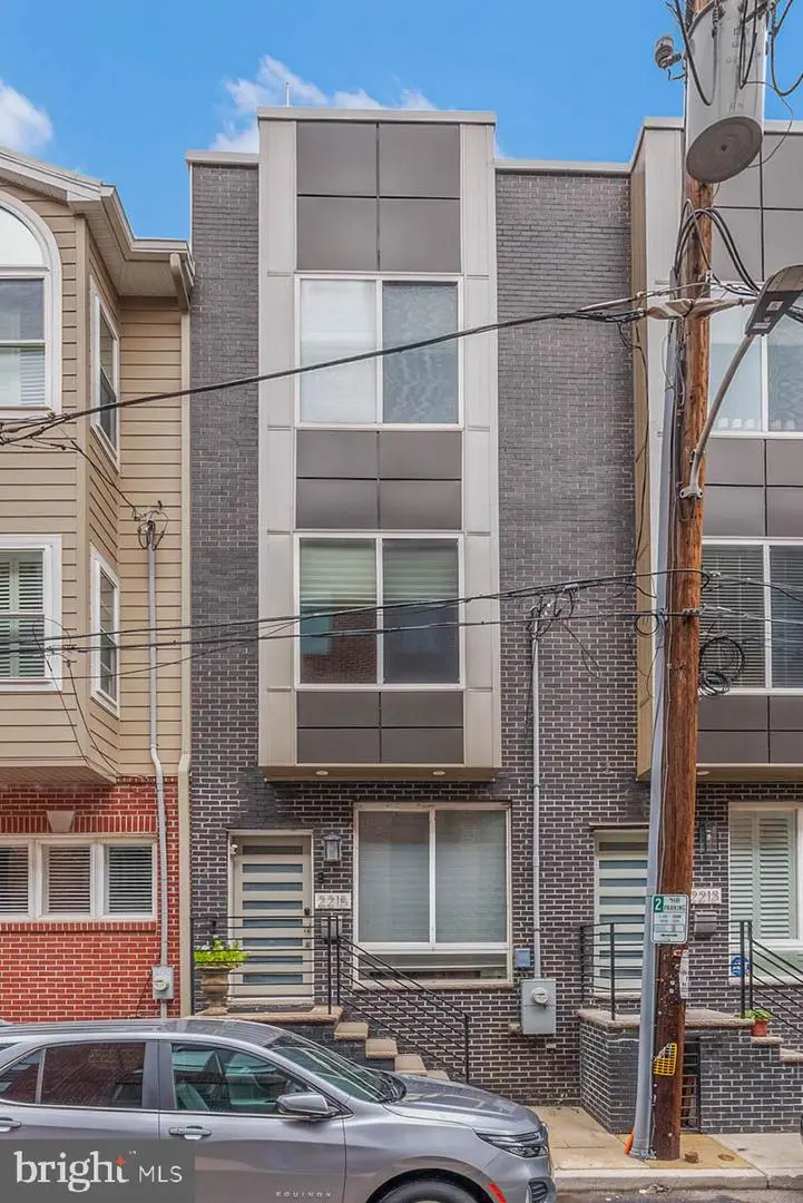 2215 League St, Philadelphia, PA 19146 - #1