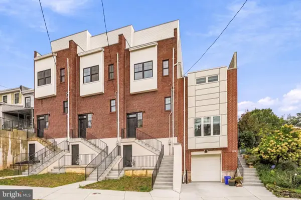 305 Fountain St, PHILADELPHIA, PA 19128