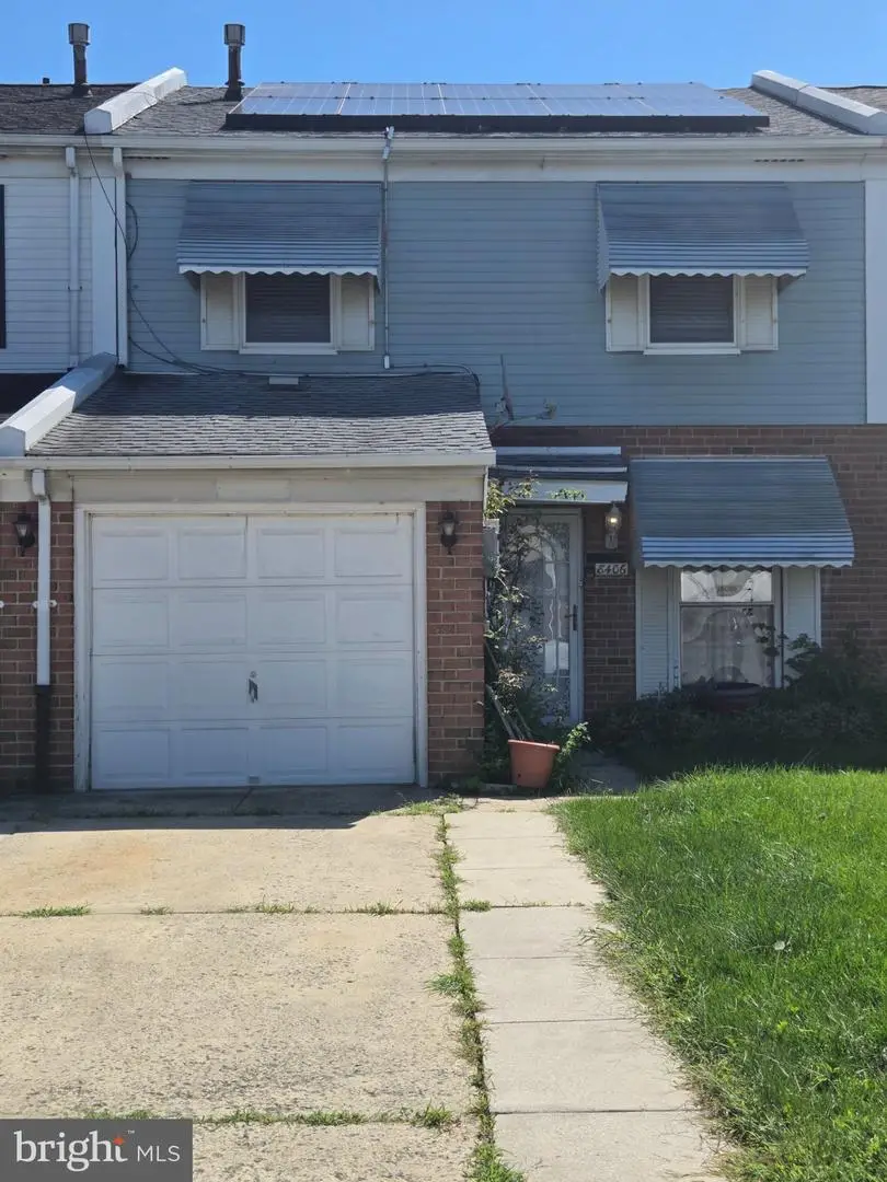 8406 Lyons Pl, Philadelphia, PA 19153 - #1