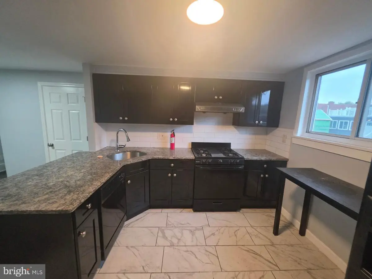 2025 Mckinley St, Philadelphia, PA 19149 - #1