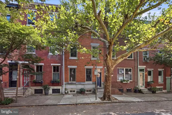 1012 Carpenter St, PHILADELPHIA, PA 19147