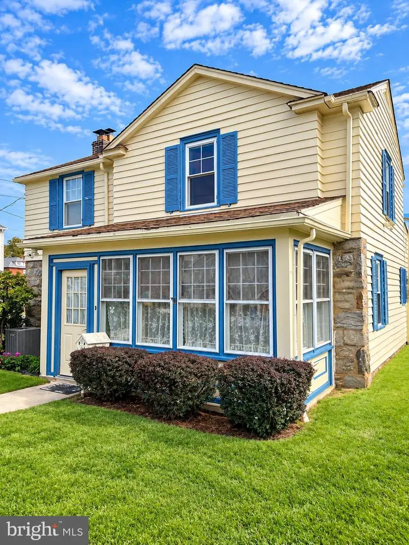 7329 Dungan Rd, Philadelphia, PA 19111 - #2