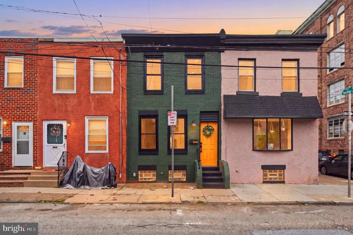 2642 Cedar St, Philadelphia, PA 19125 - #1