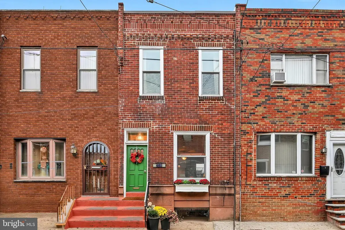 2233 S Colorado St, Philadelphia, PA 19145 - #1