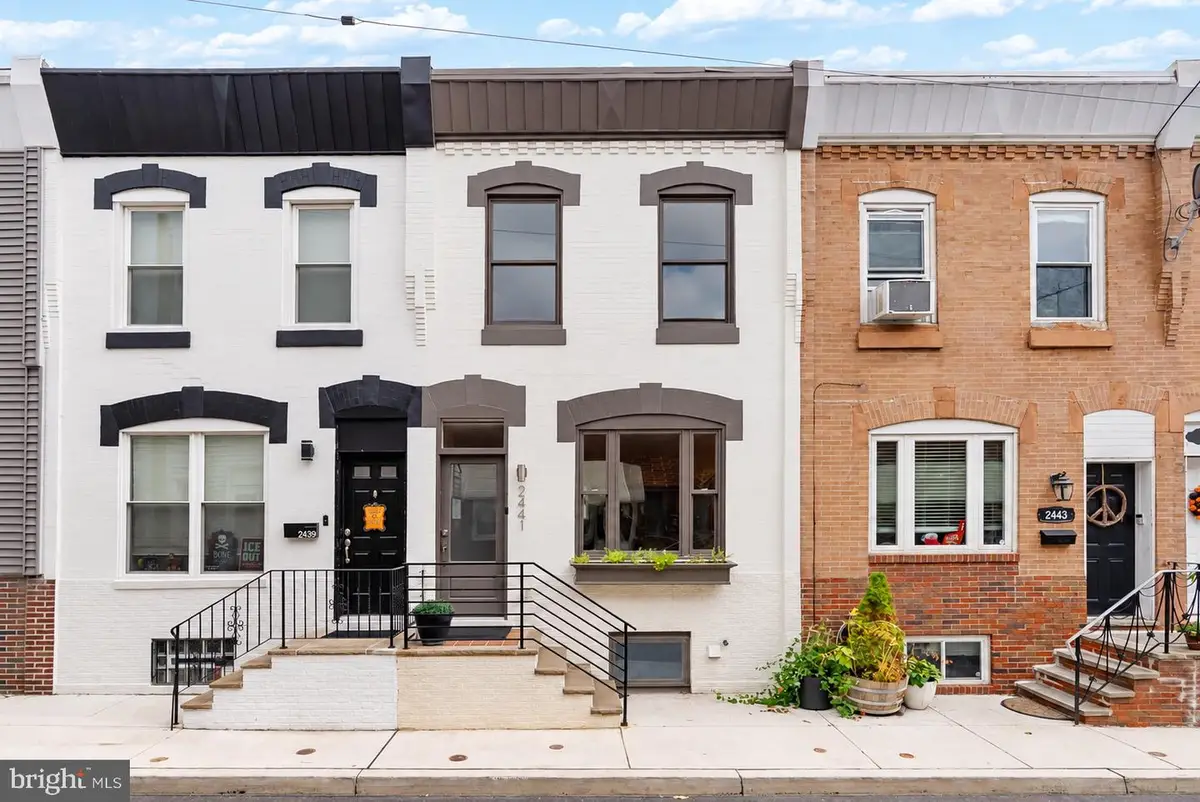 2441 S Clarion St, Philadelphia, PA 19148 - #1