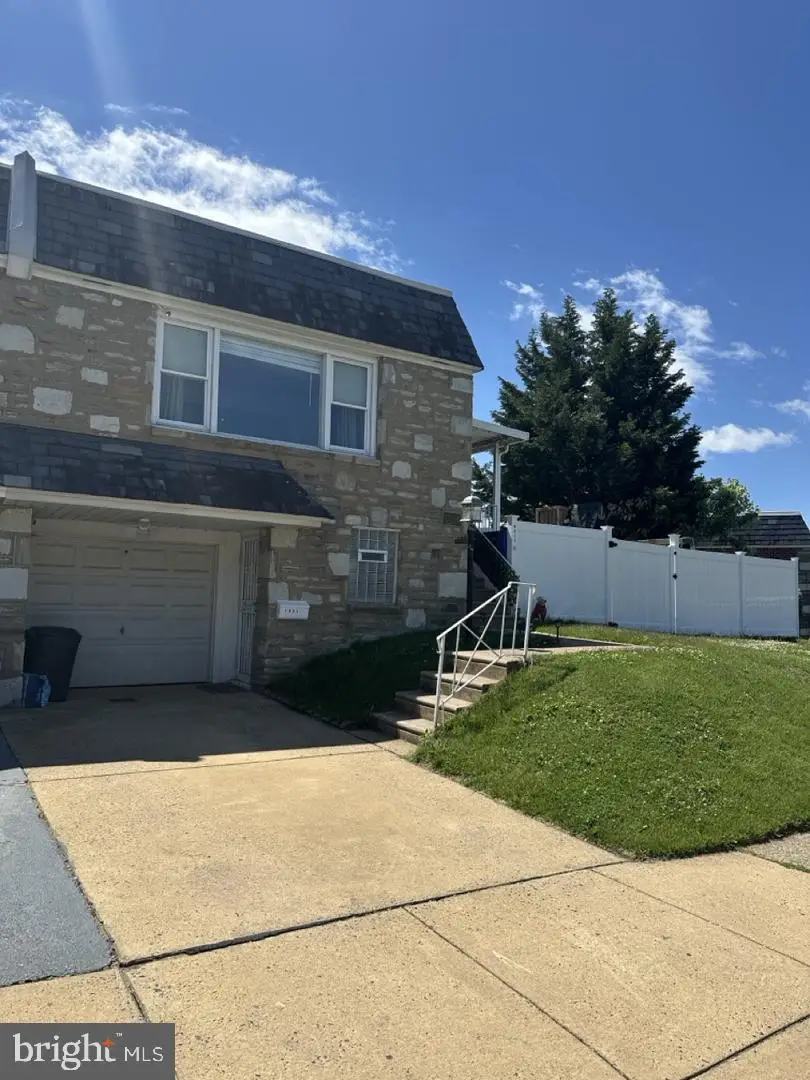 Address Withheld By Seller, Philadelphia, PA 19152 - #2