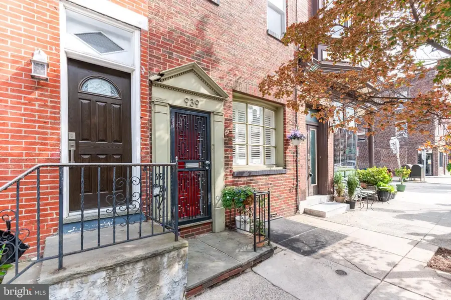 939 S 8th St, Philadelphia, PA 19147 - #3