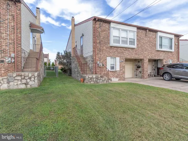 7914 Brous Ave, PHILADELPHIA, PA 19152