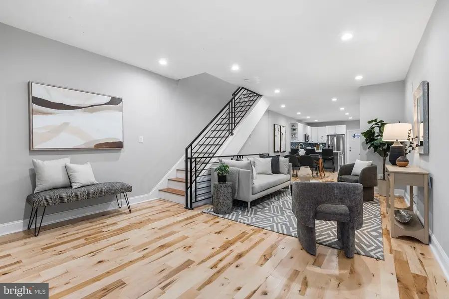 2325 Tasker St, Philadelphia, PA 19145 - #3