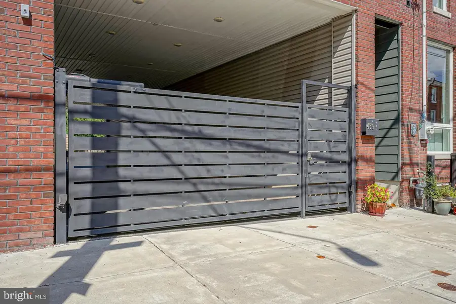 1109 Earl St, Philadelphia, PA 19125 - #2