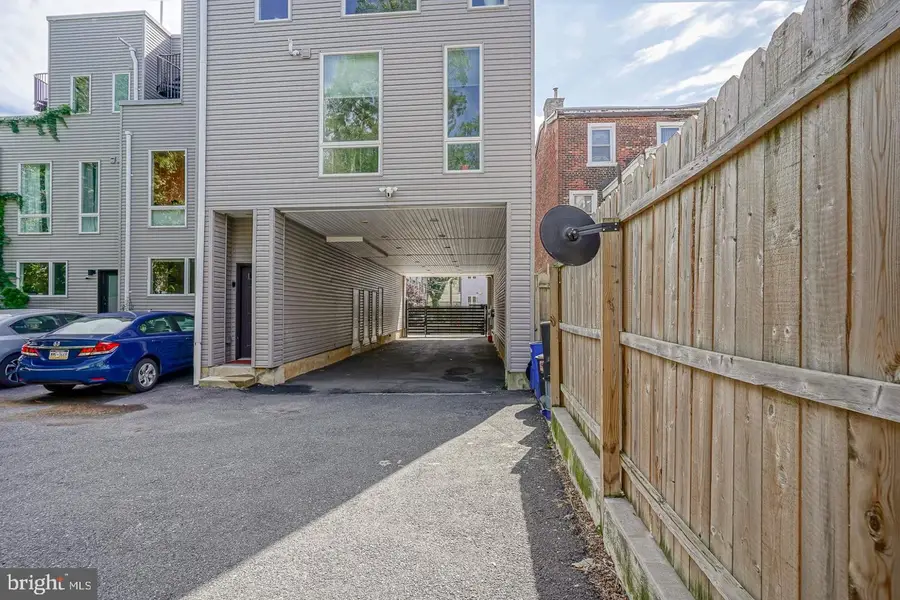 1109 Earl St, Philadelphia, PA 19125 - #3