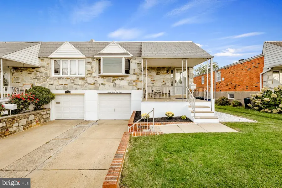 9751 Clark St, Philadelphia, PA 19115 - #2