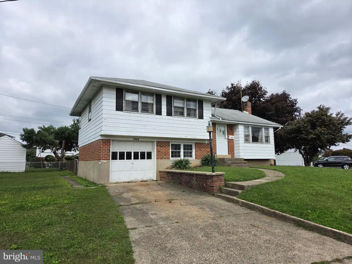 9952 Hardy Rd, Philadelphia, PA 19115 - #1
