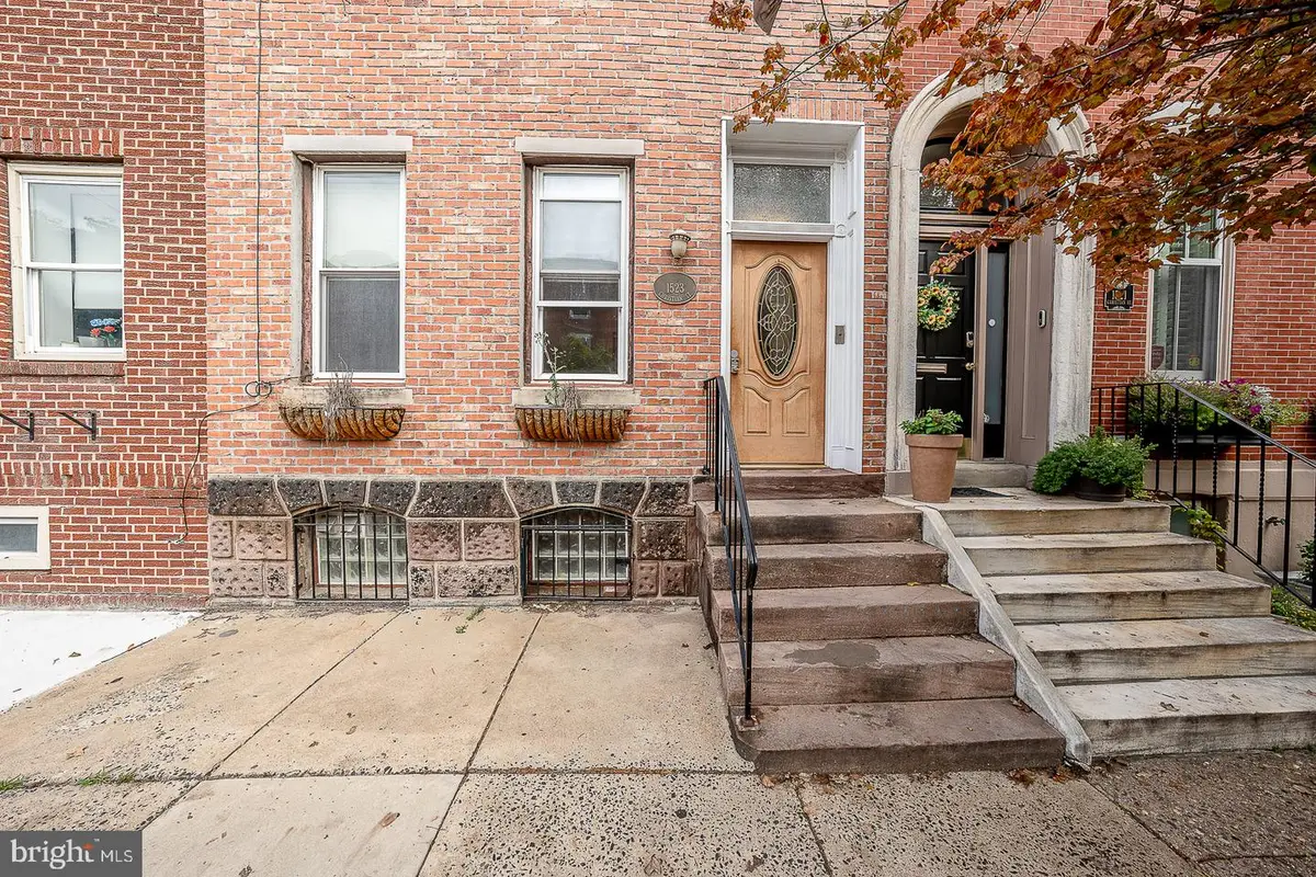 1523-00 Christian St, Philadelphia, PA 19146 - #1