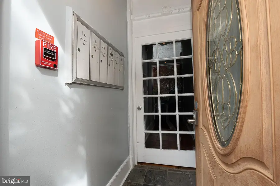 1523-00 Christian St, Philadelphia, PA 19146 - #3