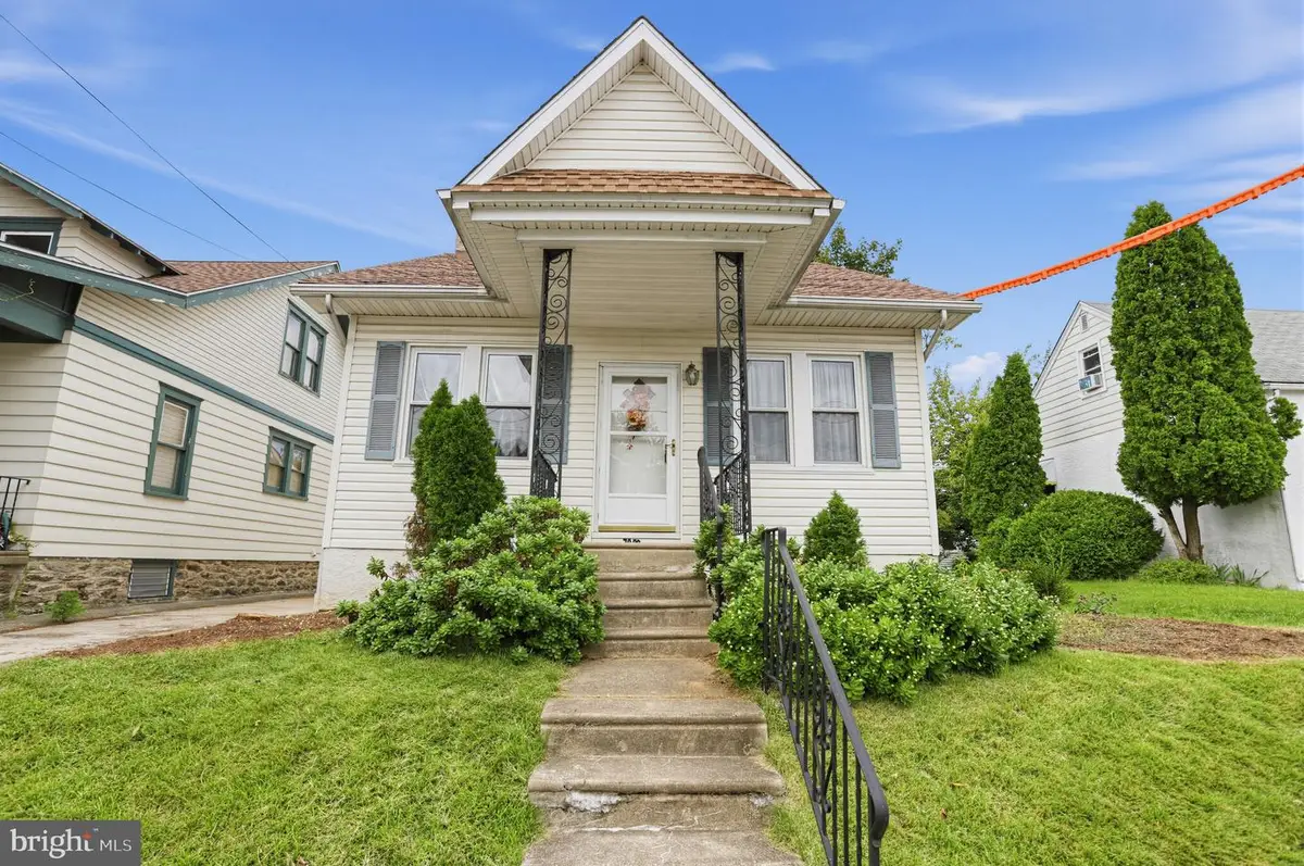 7922 Frontenac St, Philadelphia, PA 19111 - #1