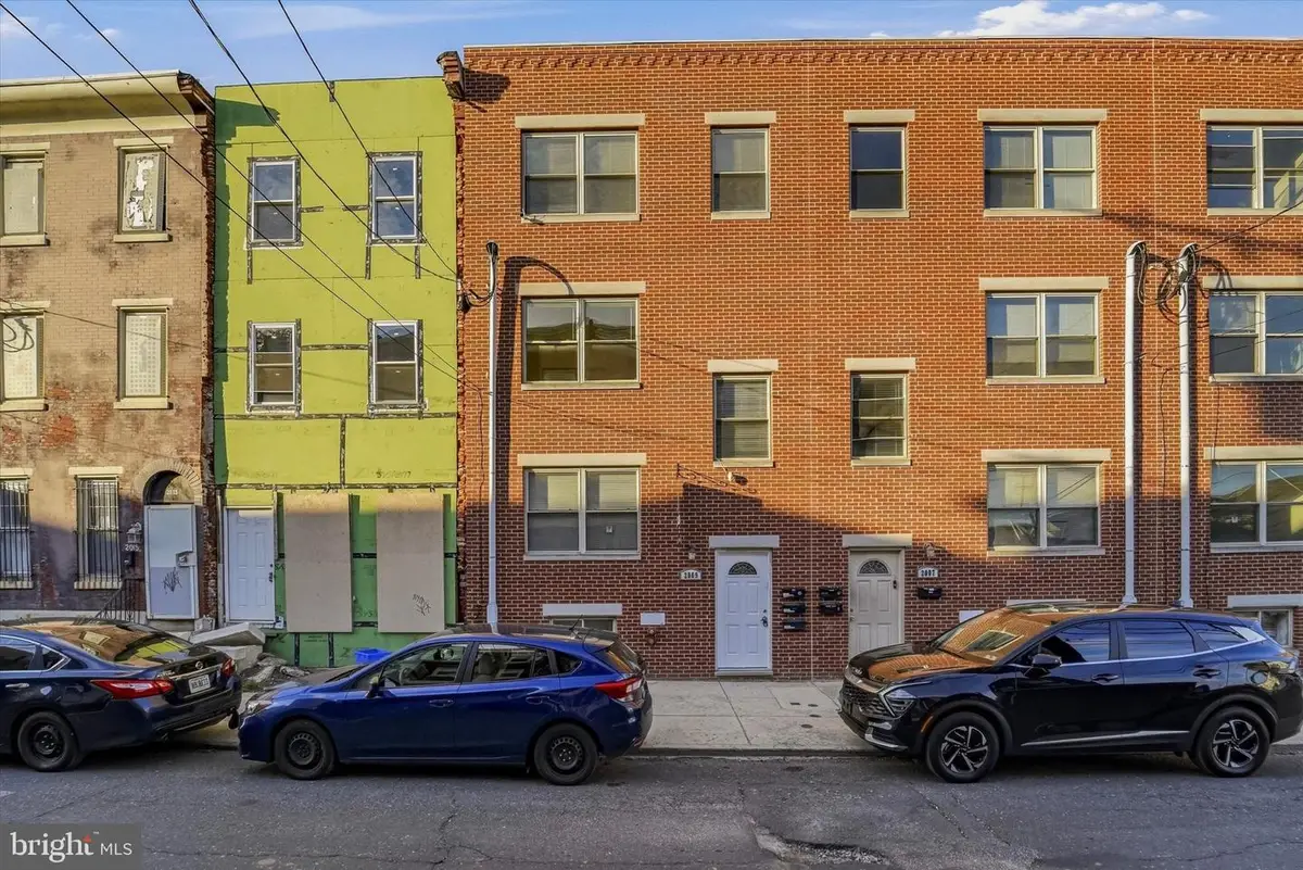 2009 W Oxford St, Philadelphia, PA 19121 - #1