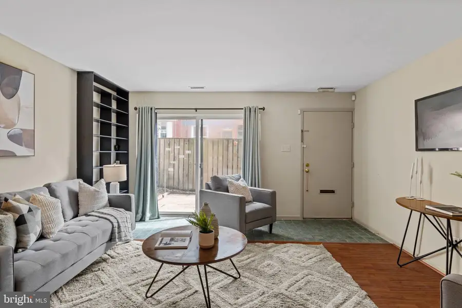 878 N Pennock St #a, Philadelphia, PA 19130 - #2