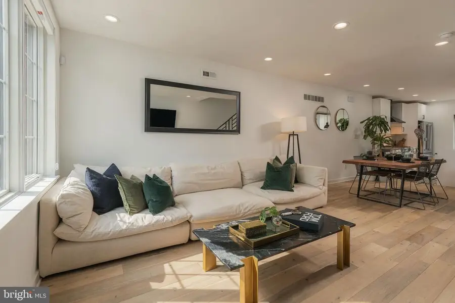 1941 Kater St, Philadelphia, PA 19146 - #3
