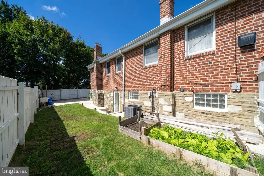 730 Charette Rd, Philadelphia, PA 19115 - #2