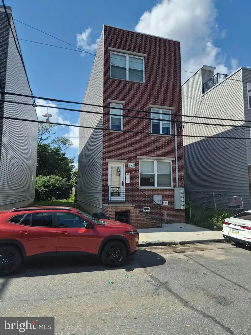 648 N 38th St, Philadelphia, PA 19104 - #2