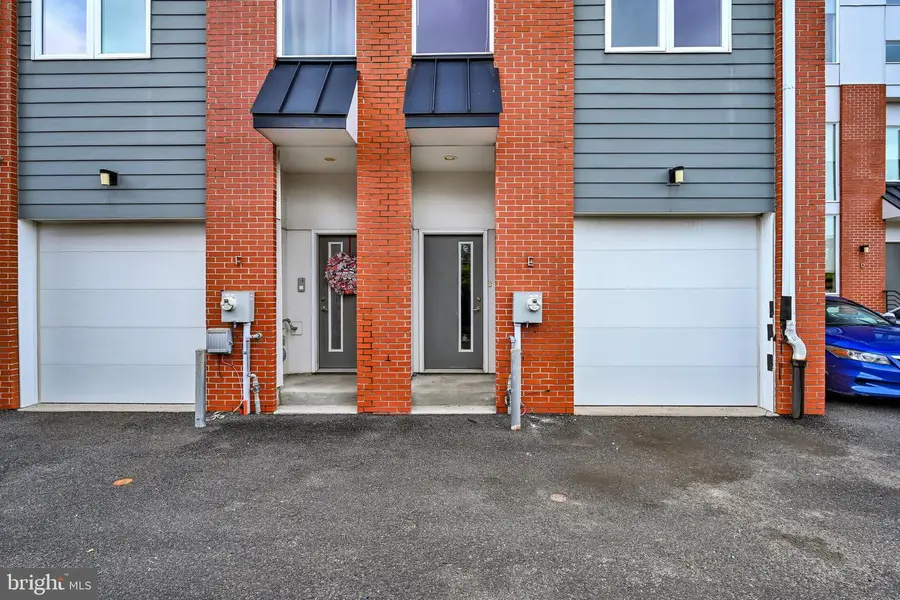 2517 E Cambria St #e, Philadelphia, PA 19134 - #3