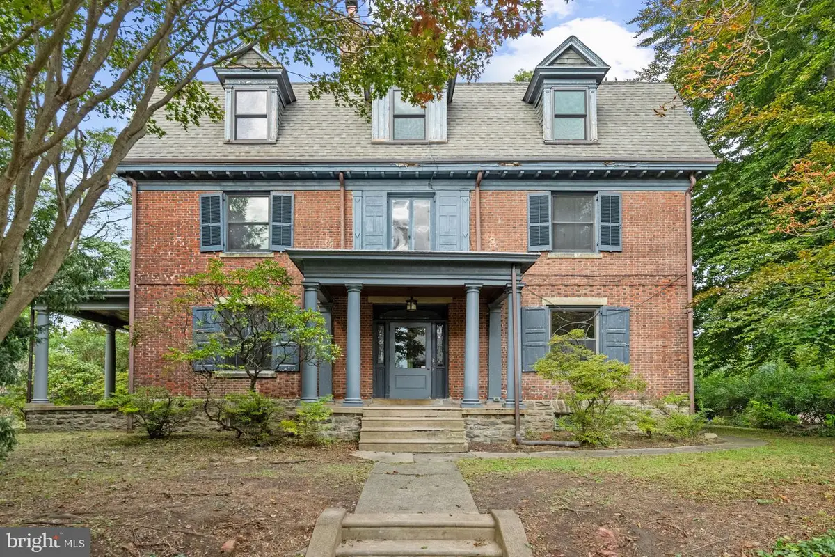 6439 Cherokee St, Philadelphia, PA 19119 - #1