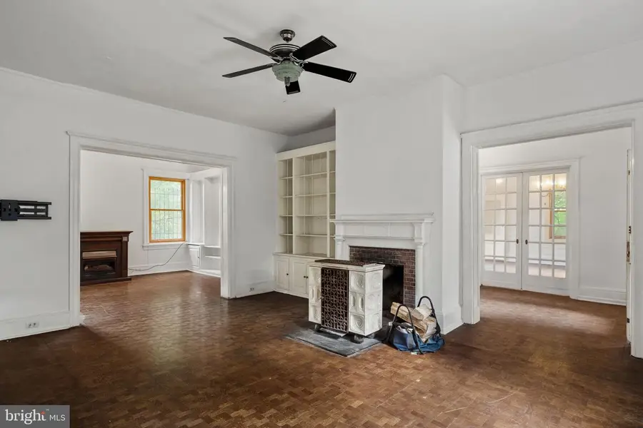 6439 Cherokee St, Philadelphia, PA 19119 - #3