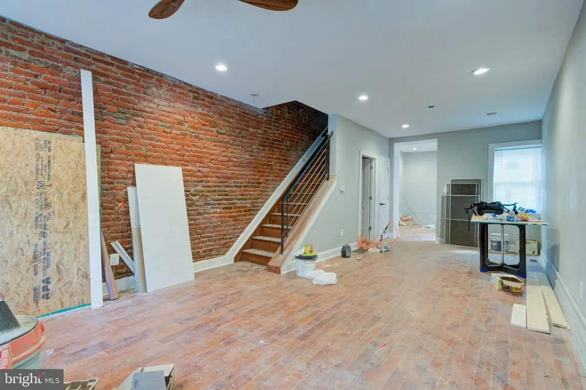 2463 Amber St, Philadelphia, PA 19125 - #1