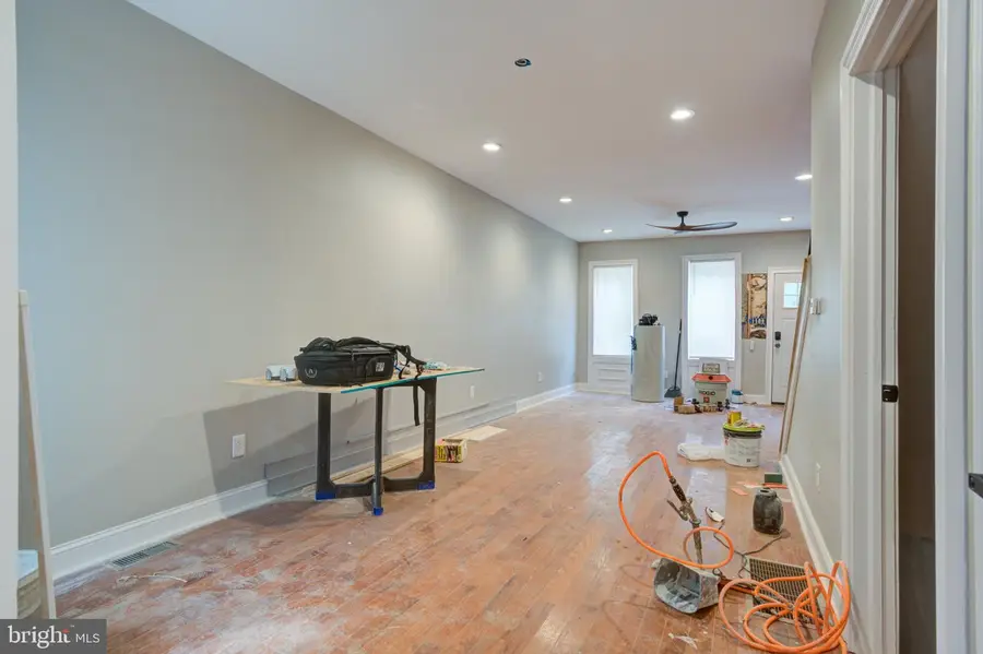 2463 Amber St, Philadelphia, PA 19125 - #3