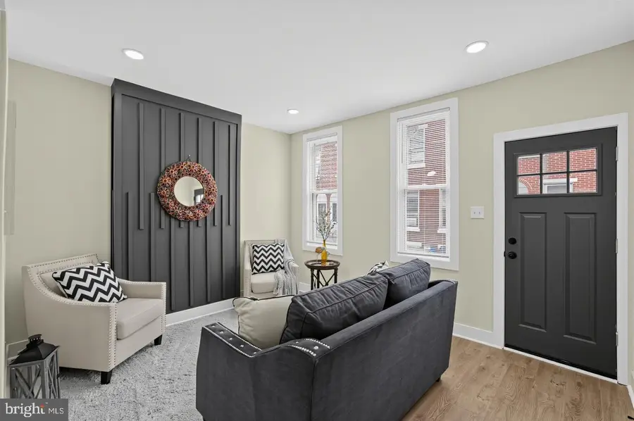 831 Livingston St, Philadelphia, PA 19125 - #3