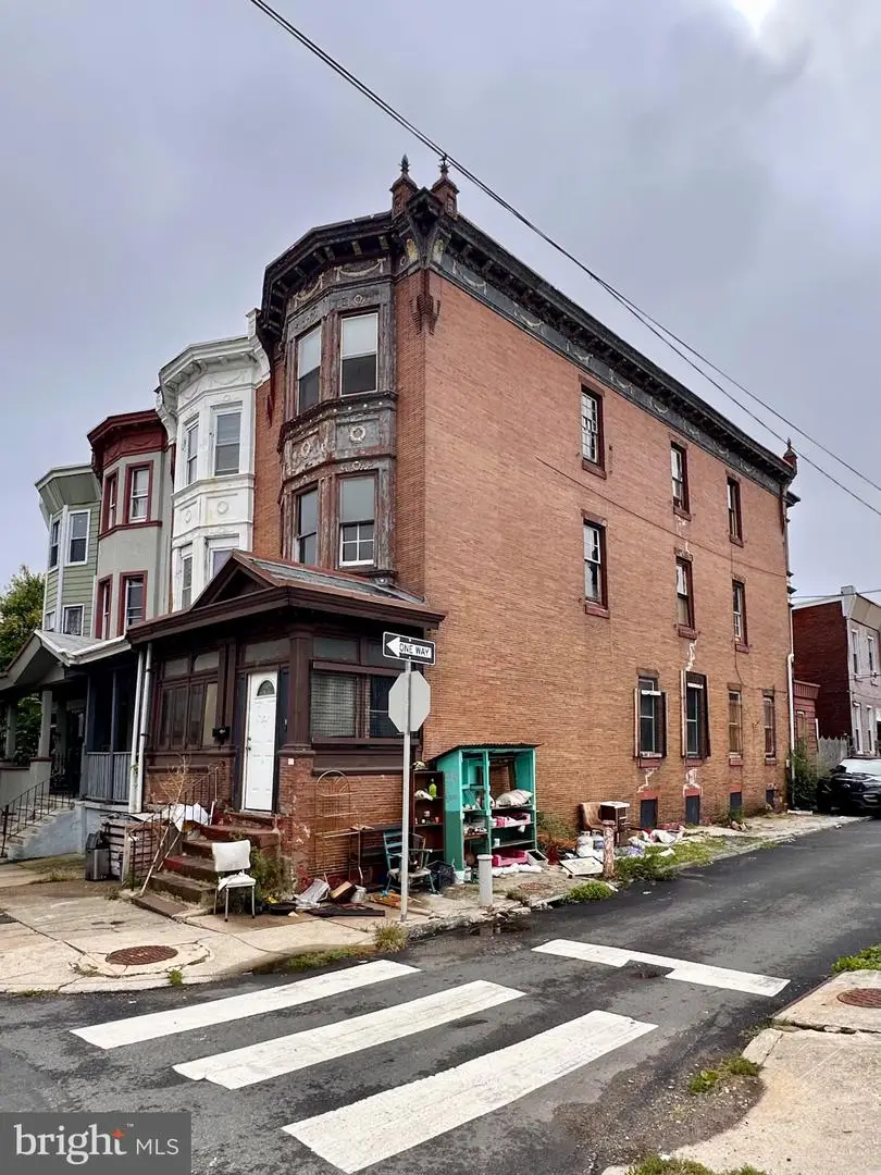 2514 W Diamond St, Philadelphia, PA 19121 - #1
