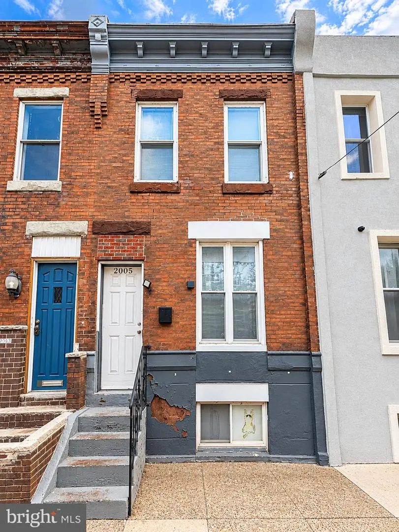 2005 S Crosskey St, Philadelphia, PA 19145 - #1
