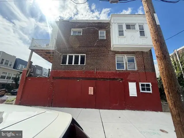 5501 Litchfield Ave, Philadelphia, PA 19143 - #1